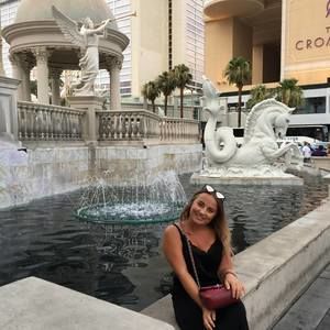 Meet your Posher, Maria